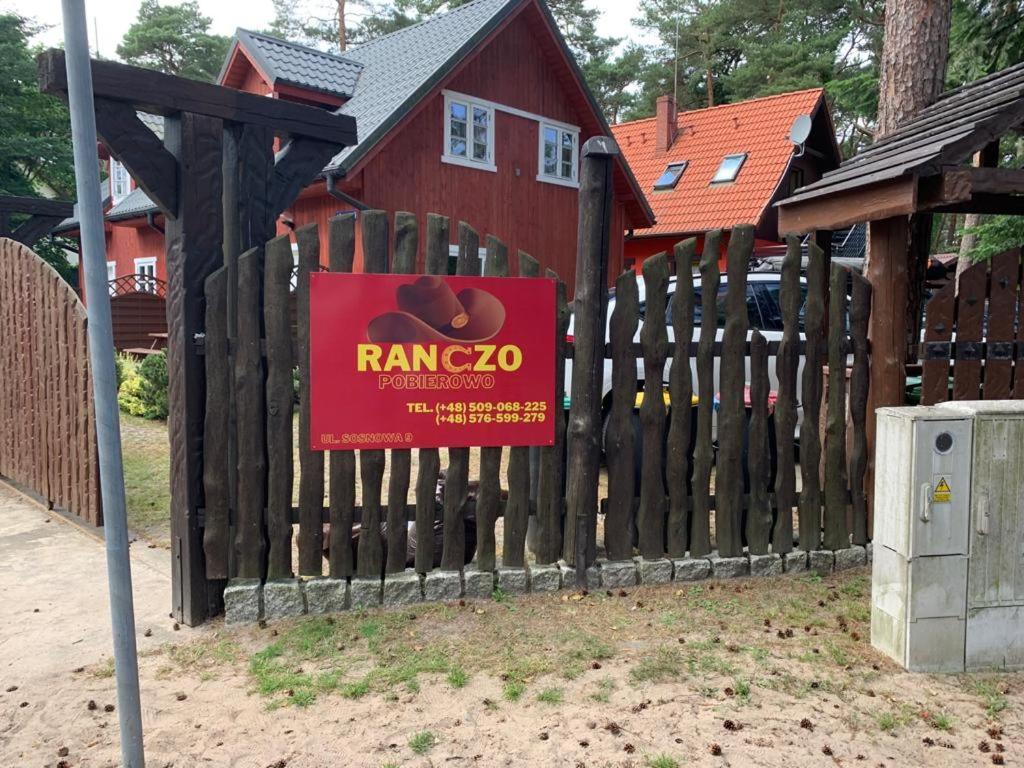 מלון Ranczo פוביירובו מראה חיצוני תמונה